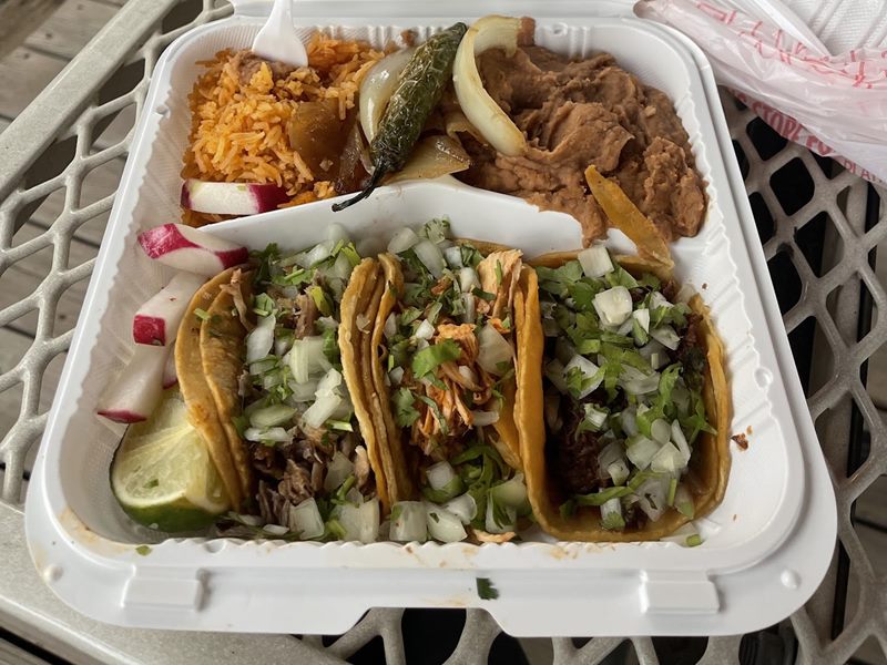TACOS AY AY AY food
