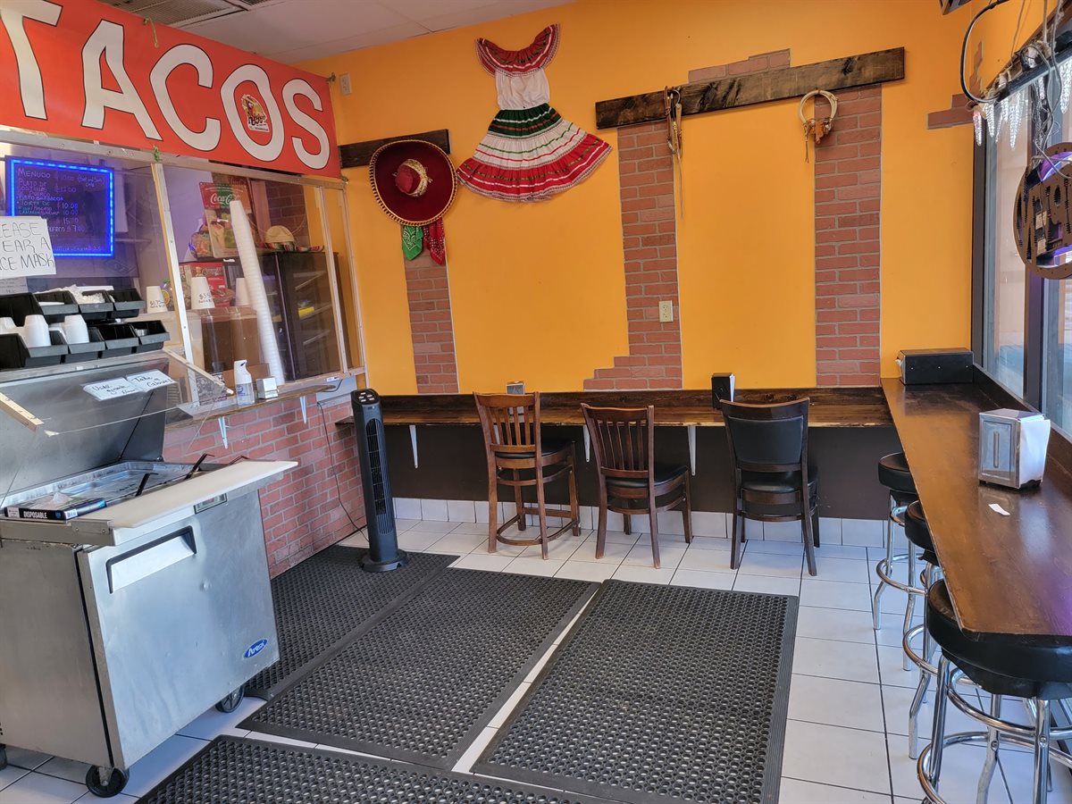 TACOS AY AY AY